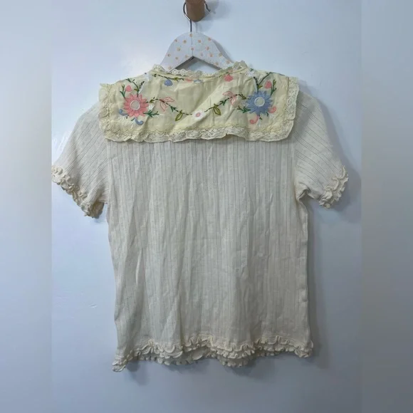 Free People Cream top with hankie with Floral Embroidery sz S - Picture 7 of 9